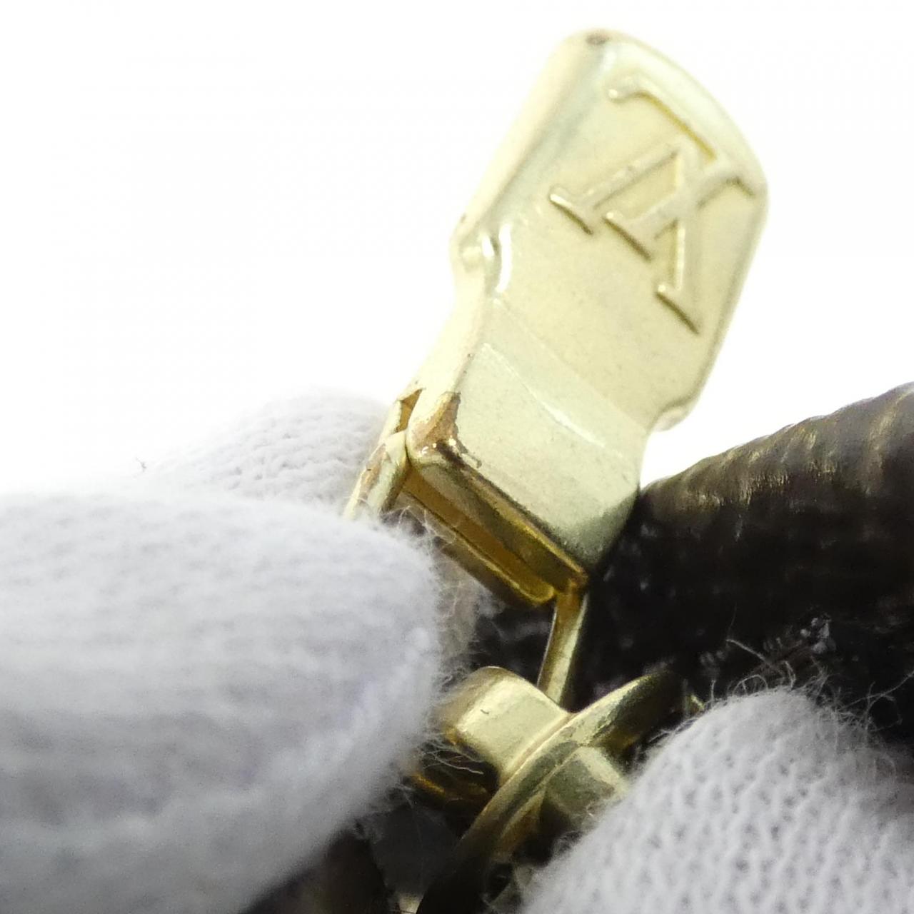 ルイヴィトン モノグラム トリオ ポッシュ トワレ M47195 ポーチ