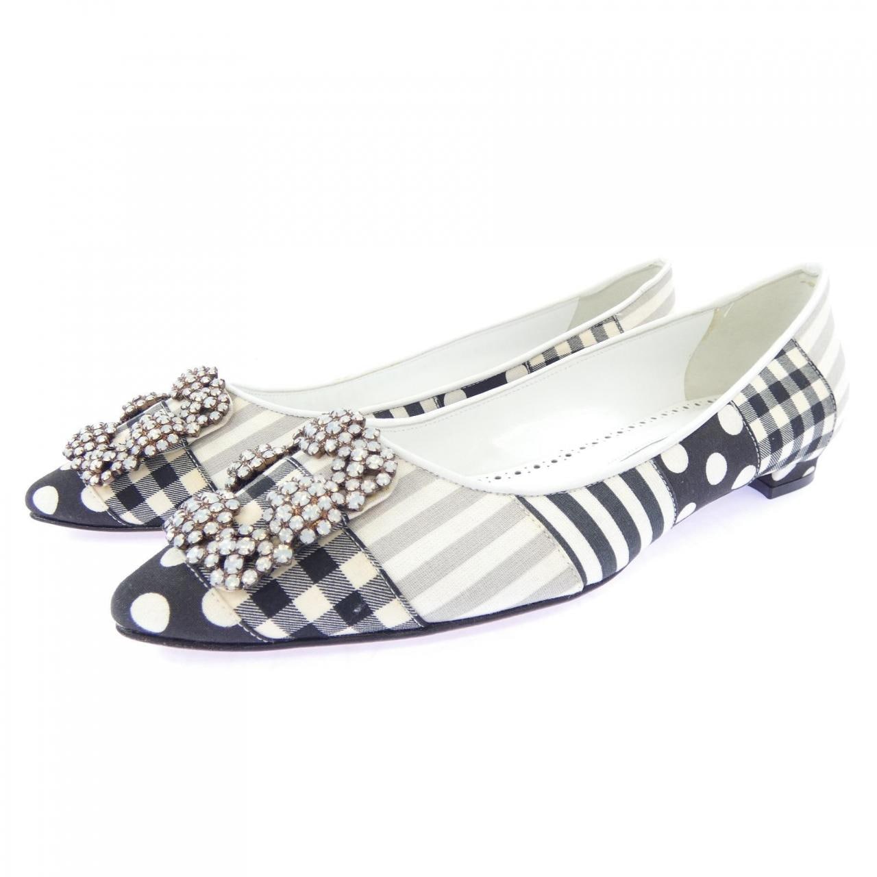 マノロブラニク MANOLO BLAHNIK フラットシューズ