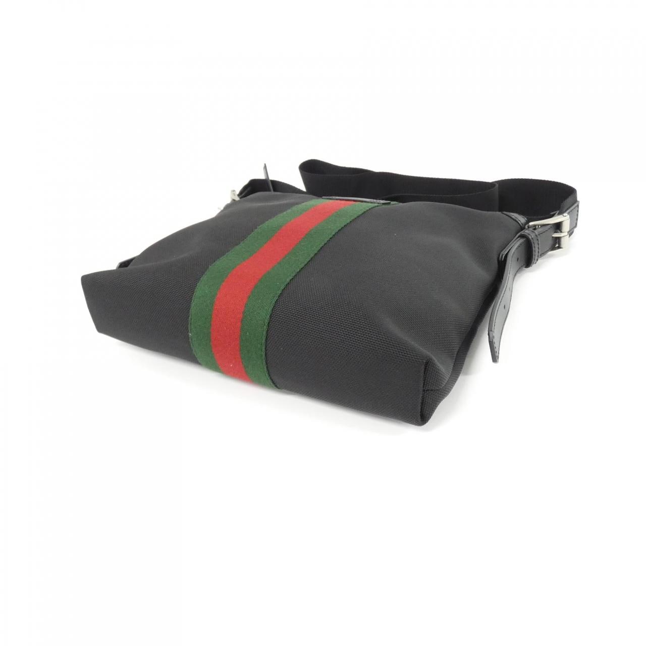 Gucci 631199 KWT7N單肩包