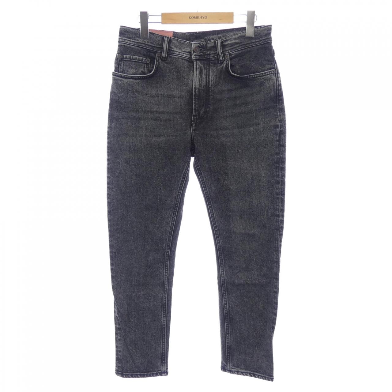 アクネ ACNE ジーンズ