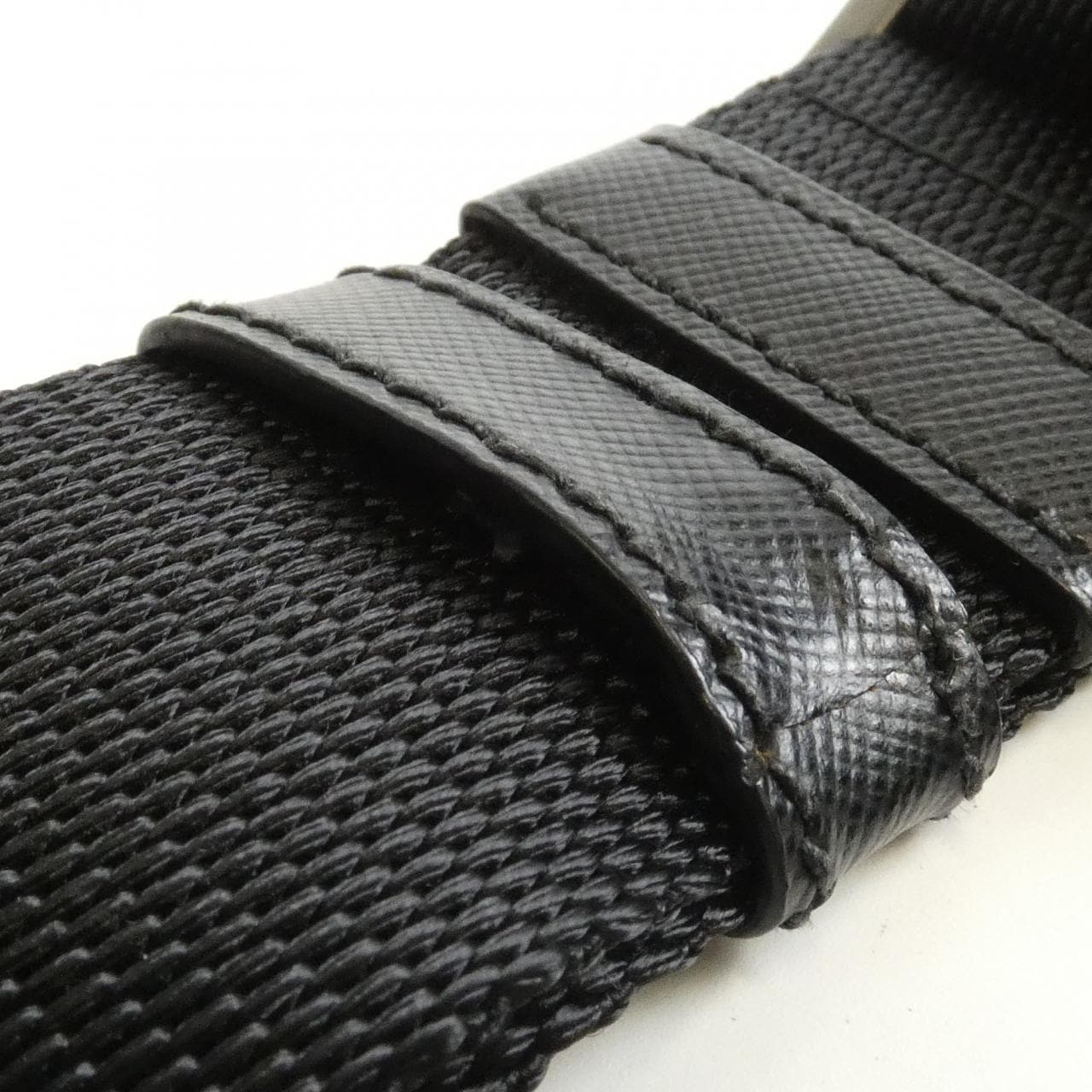 プラダ VA0991 ショルダーバッグ