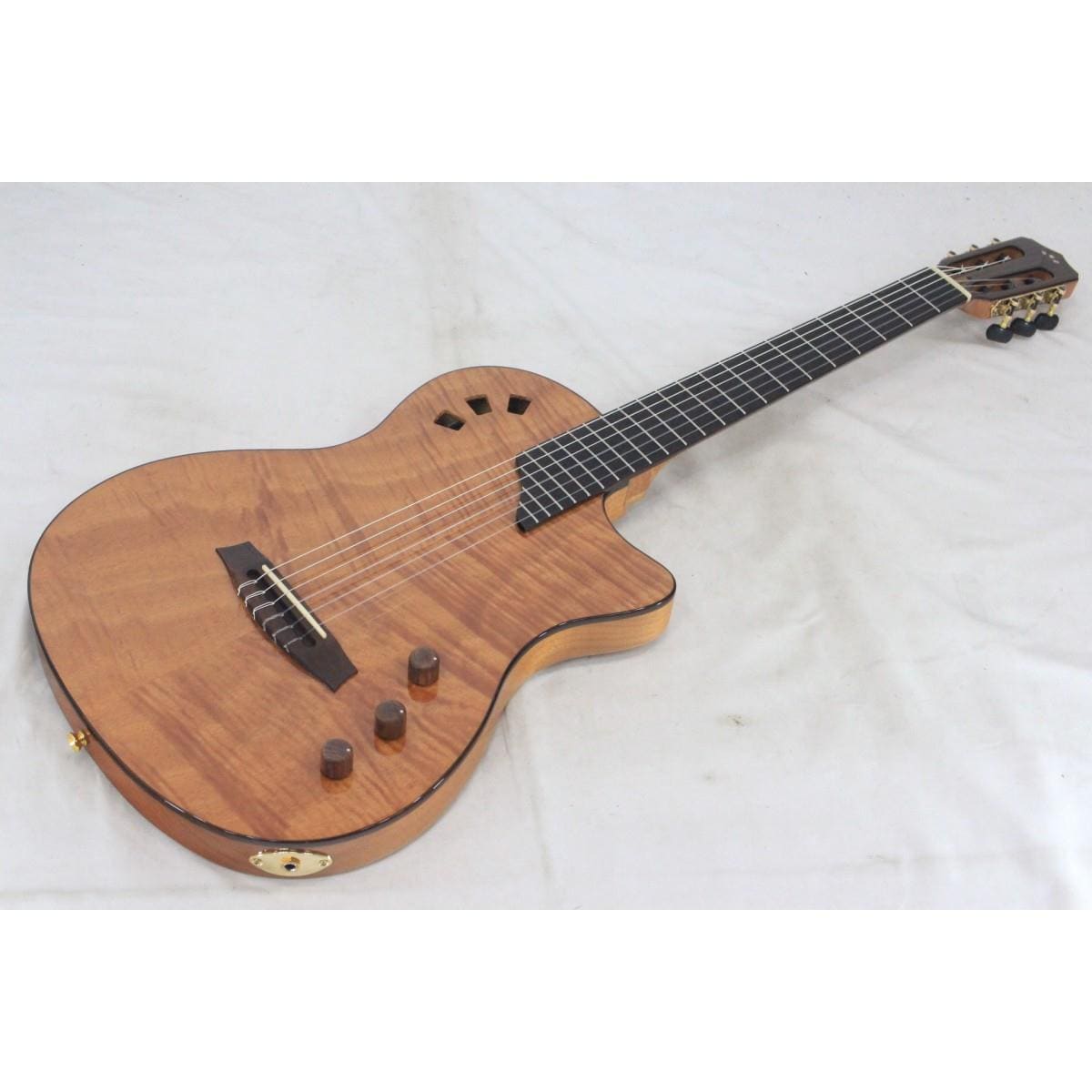 ＣＯＲＤＯＢＡ　ＳＴＡＧＥ