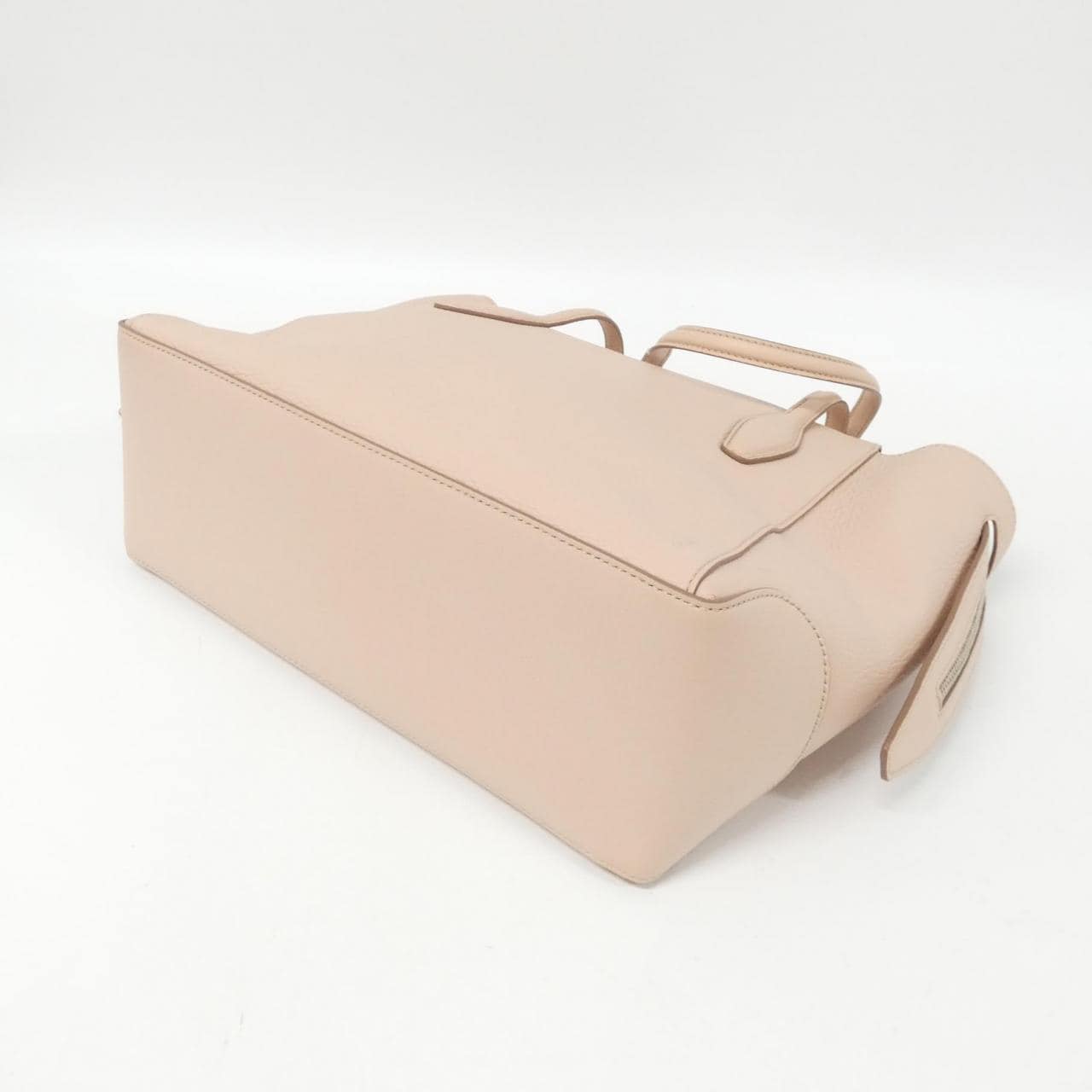 トッズ XBWAOSA0300RIAM030 ショルダーバッグ