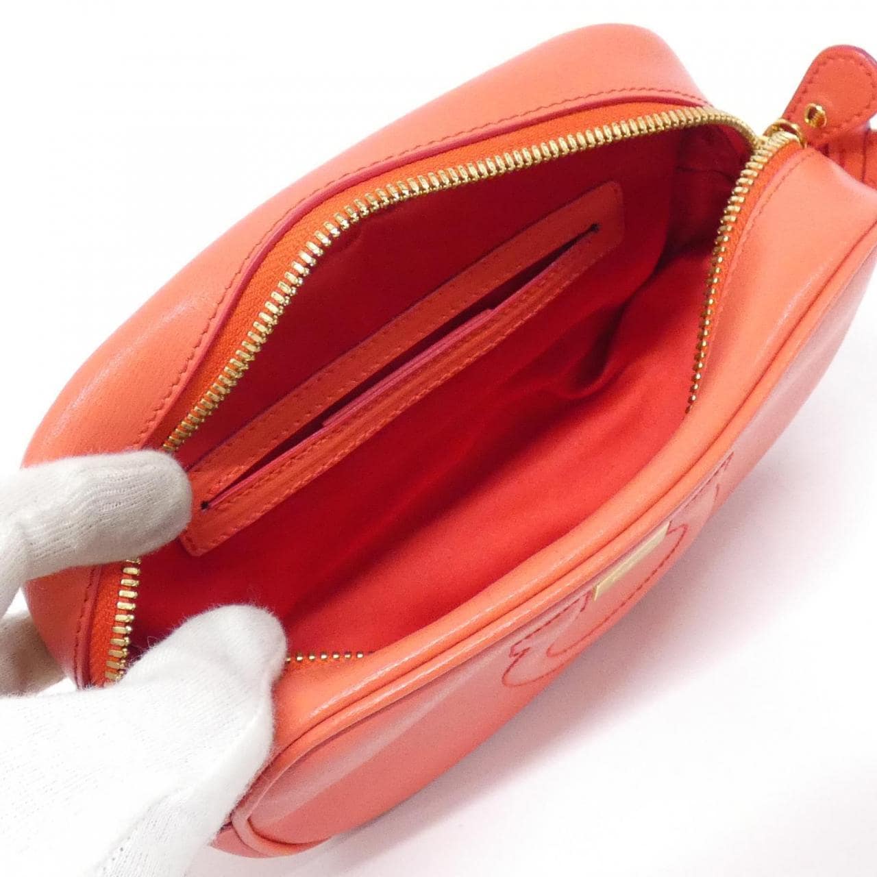 サルヴァトーレフェラガモ CITY 21 H006 ショルダーバッグ