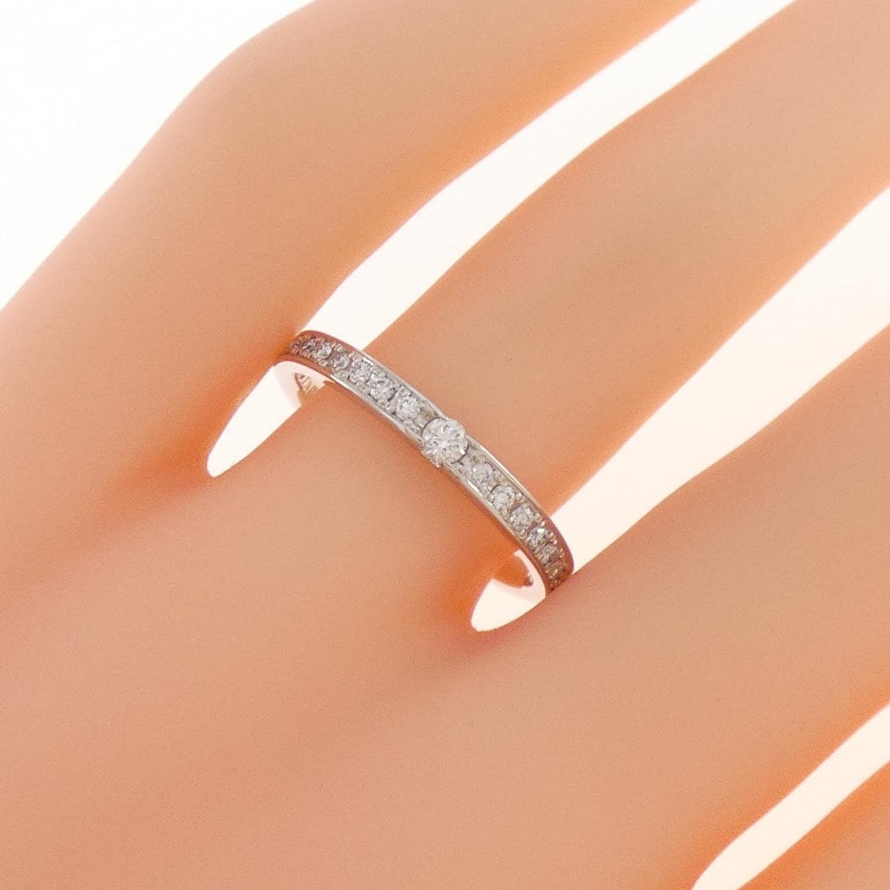 PT950 Diamond Ring 0.049CT