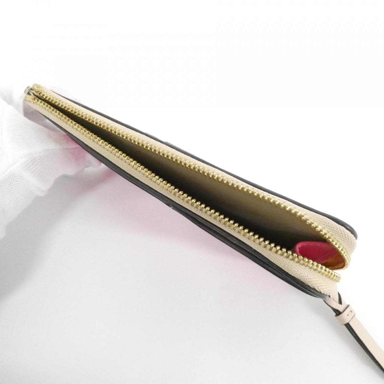 クロエ WALDEN CHC21SP302 E19 コインケース