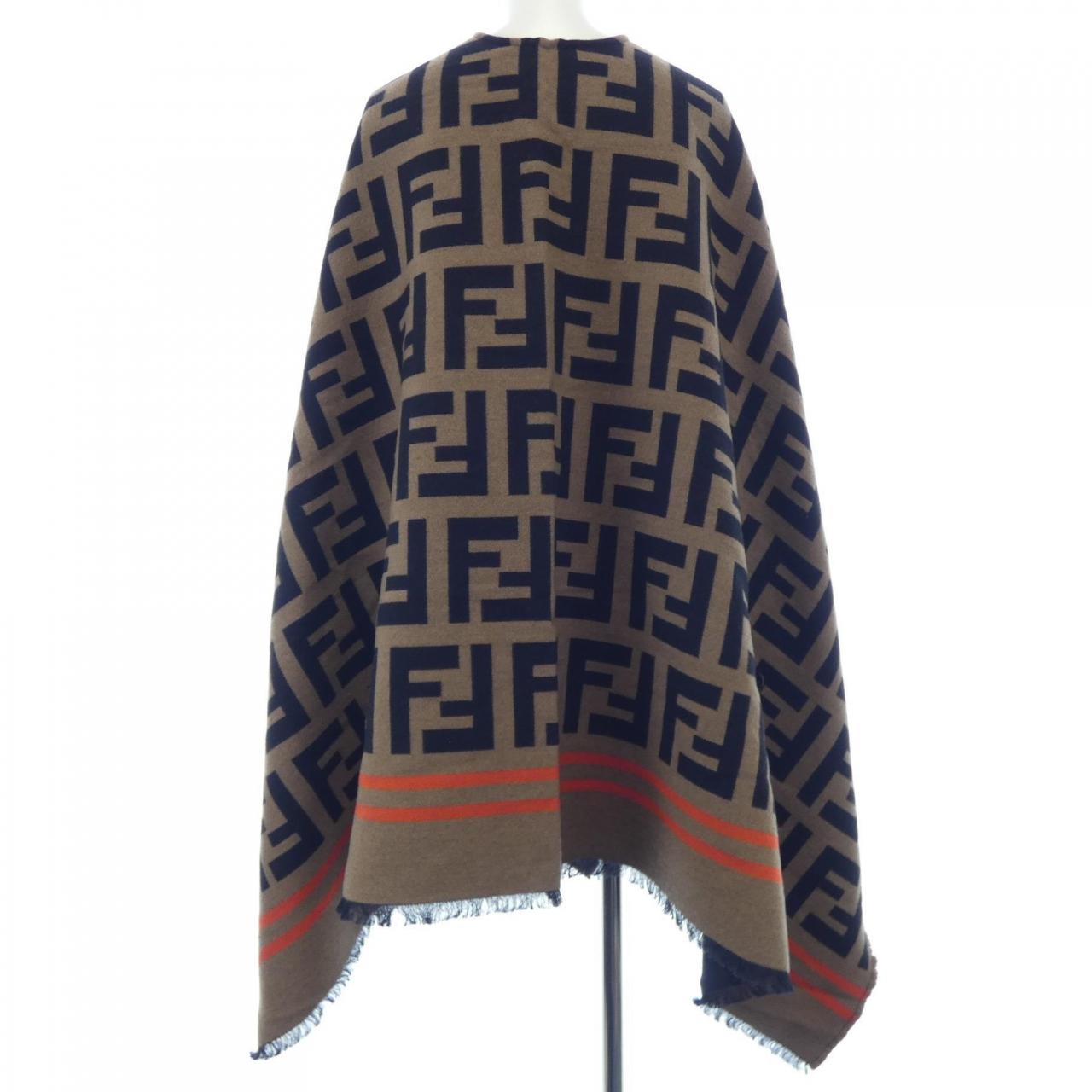 フェンディ FENDI ケープ