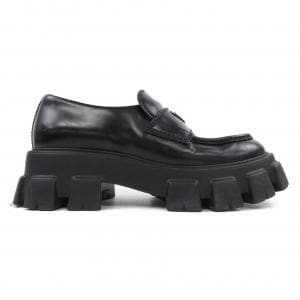 プラダ PRADA モノリスブラッシュドレザーローファー 2DE129 シューズ