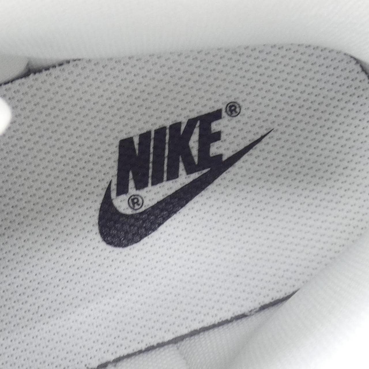 ナイキ NIKE DH3718-100 スニーカー