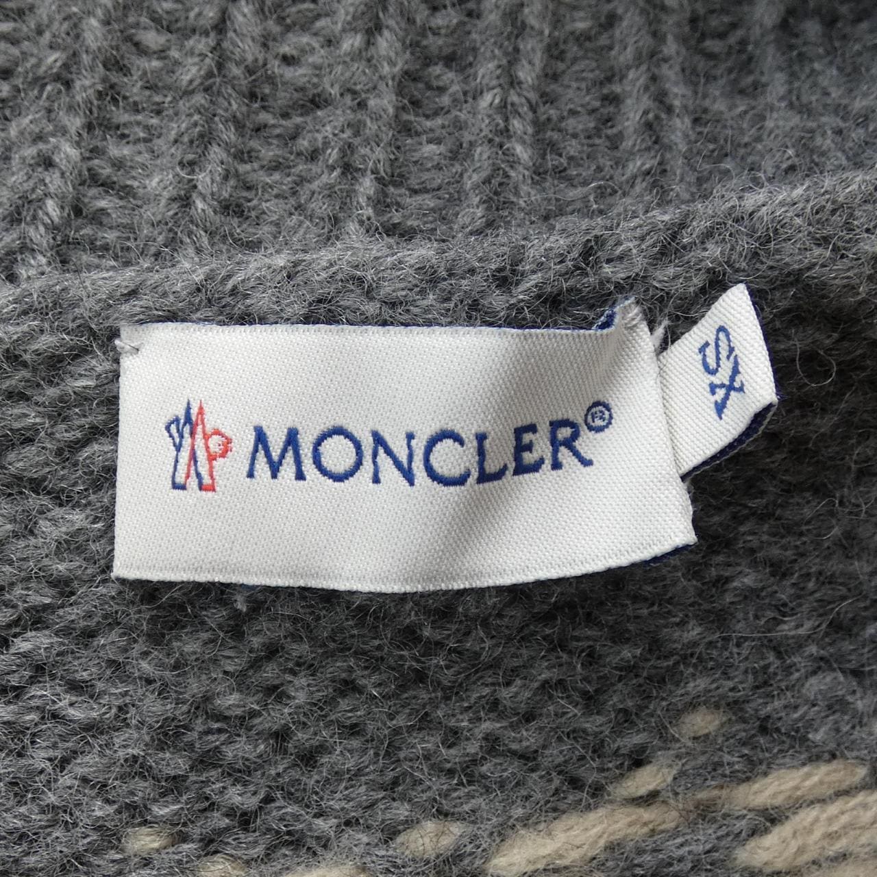 モンクレール MONCLER ダウンジャケット