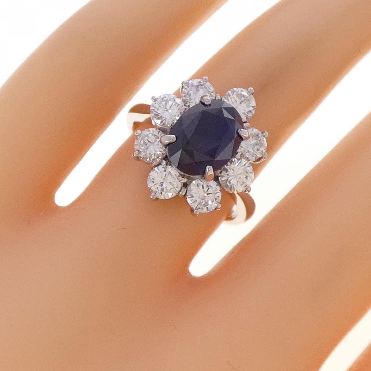PT900 サファイヤ リング 3.24CT