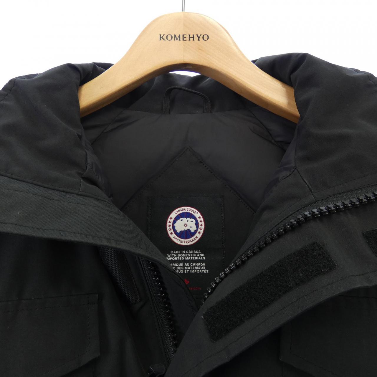 カナダグース CANADA GOOSE ダウンジャケット