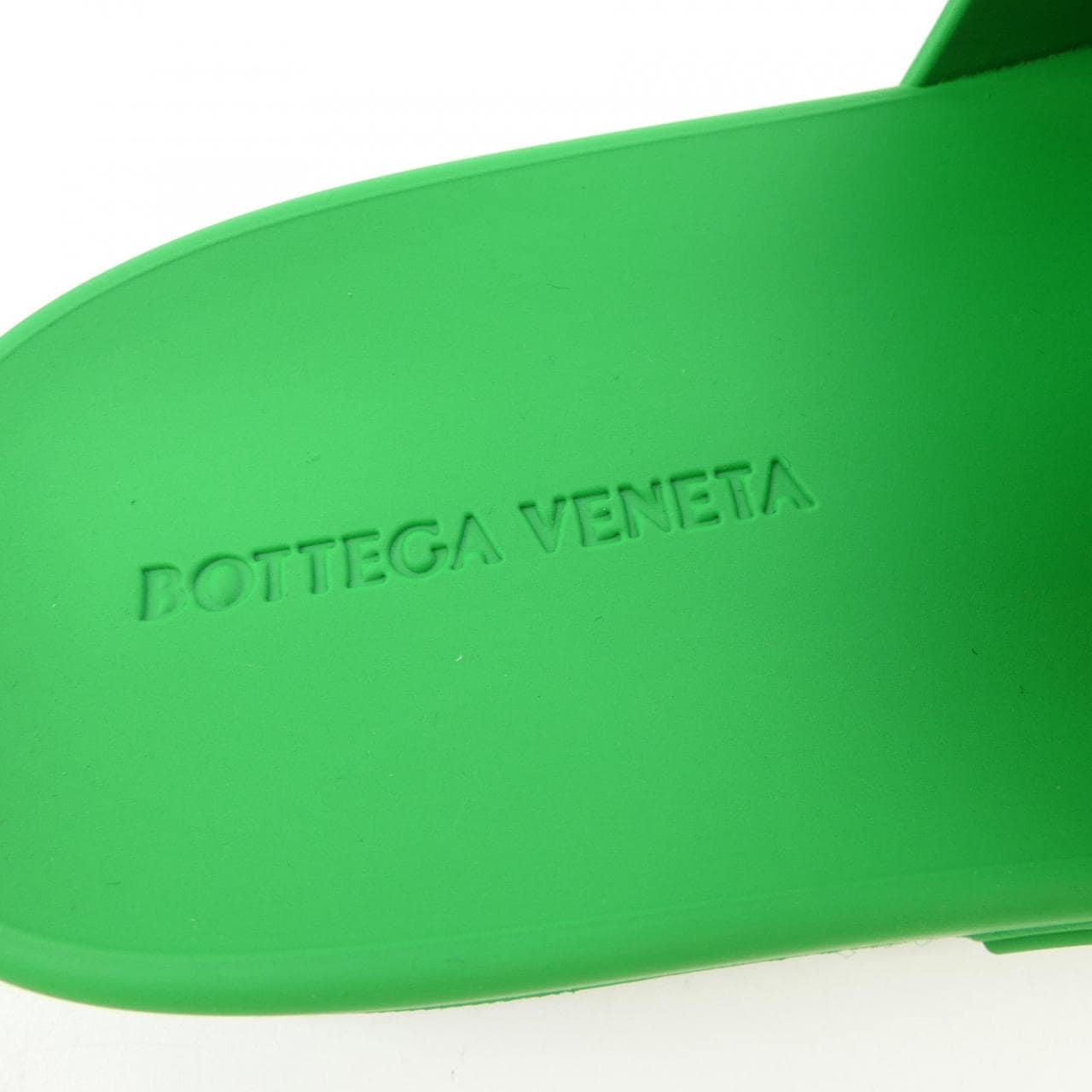 ボッテガヴェネタ BOTTEGA VENETA 690039 V1O60 サンダル