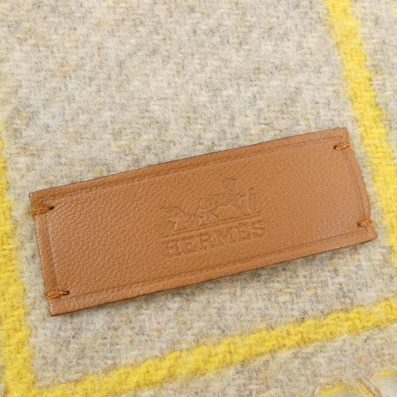 エルメス HERMES クレ ドゥ H CASAQUE CLEFS DE H H259140S MUFFLER