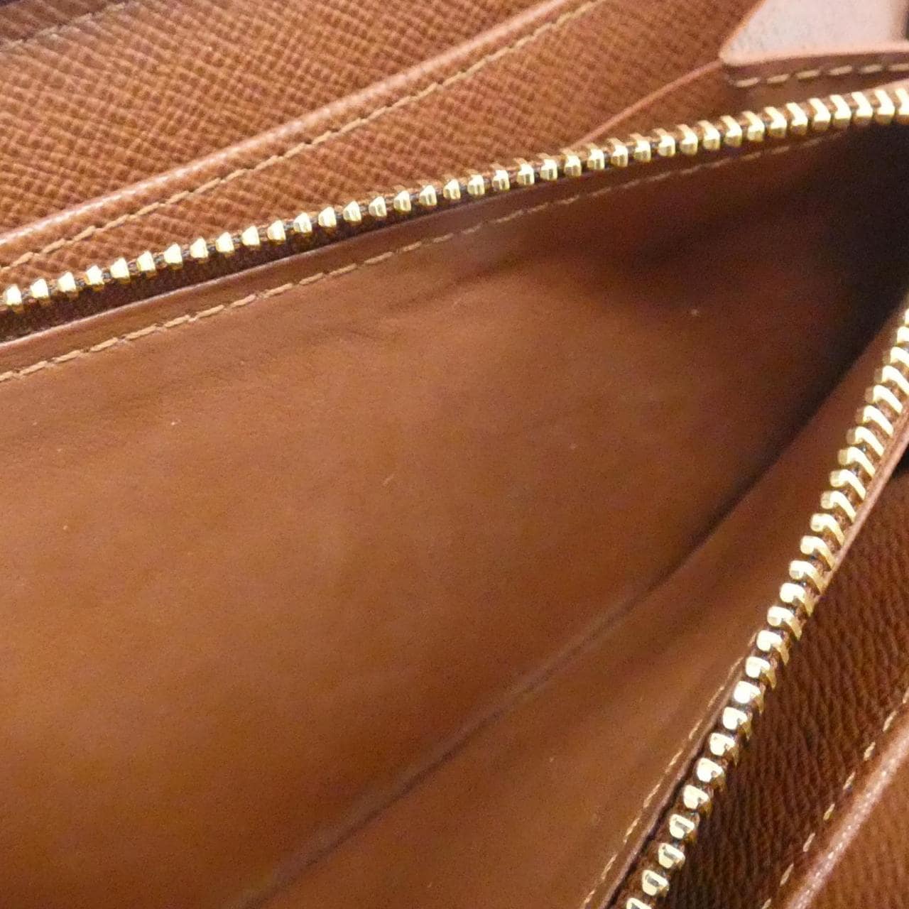 ルイヴィトン モノグラム ジッピー オーガナイザー M60002 財布