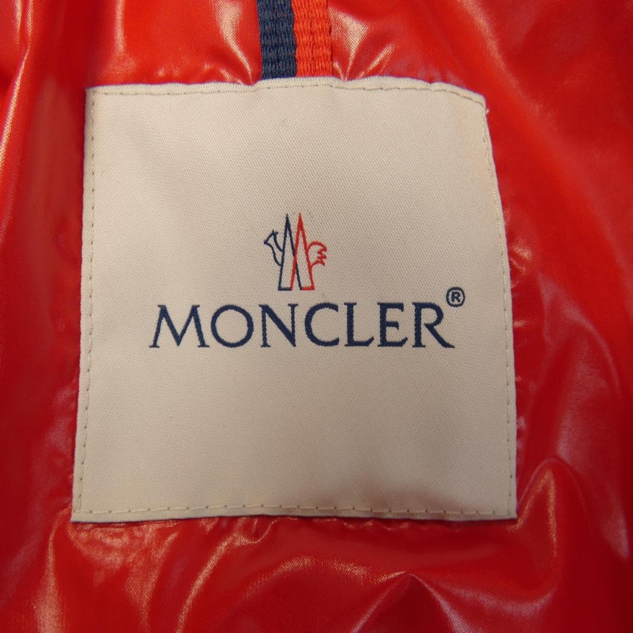 モンクレール MONCLER ダウンジャケット