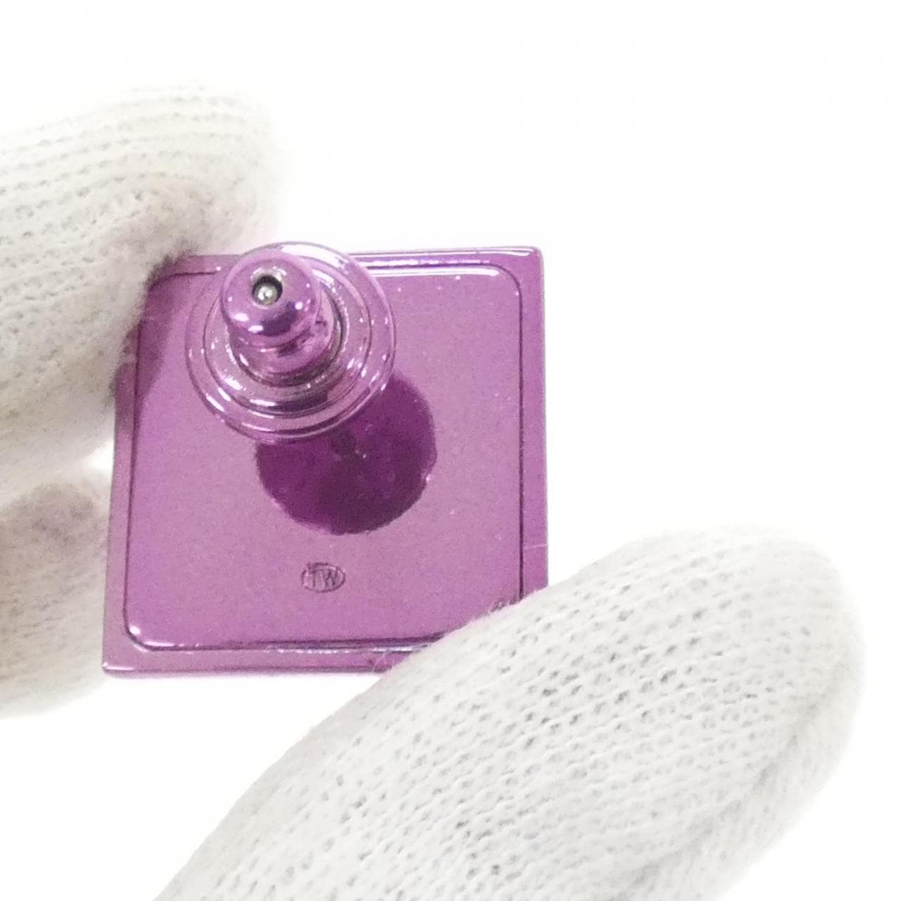 ヴァレンティノガラヴァーニ ピアス