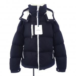 モンクレール MONCLER ダウンジャケット