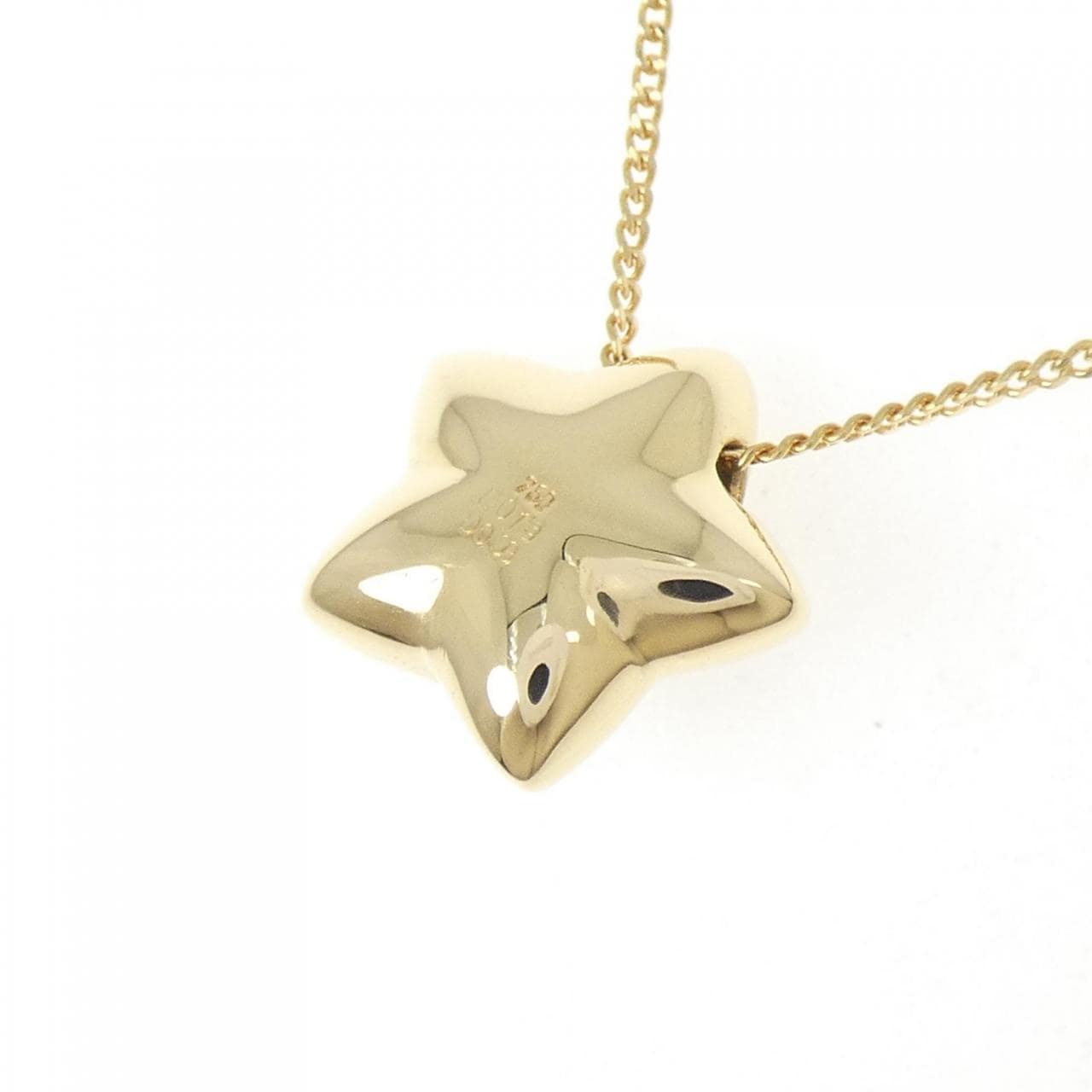 ウノアエレ スター エメラルド ネックレス 0.19CT