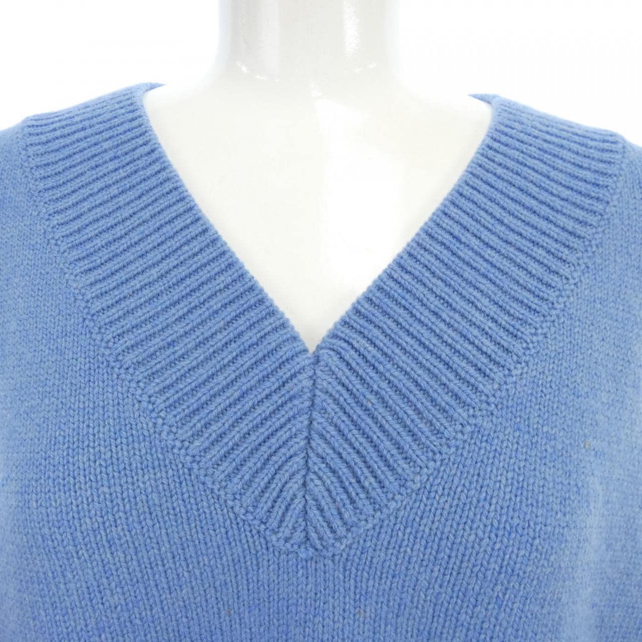 ebure knit