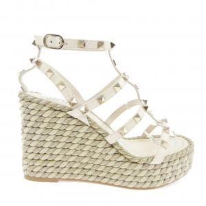 ヴァレンティノガラヴァーニ VALENTINO GARAVANI WW2S0F95 サンダル