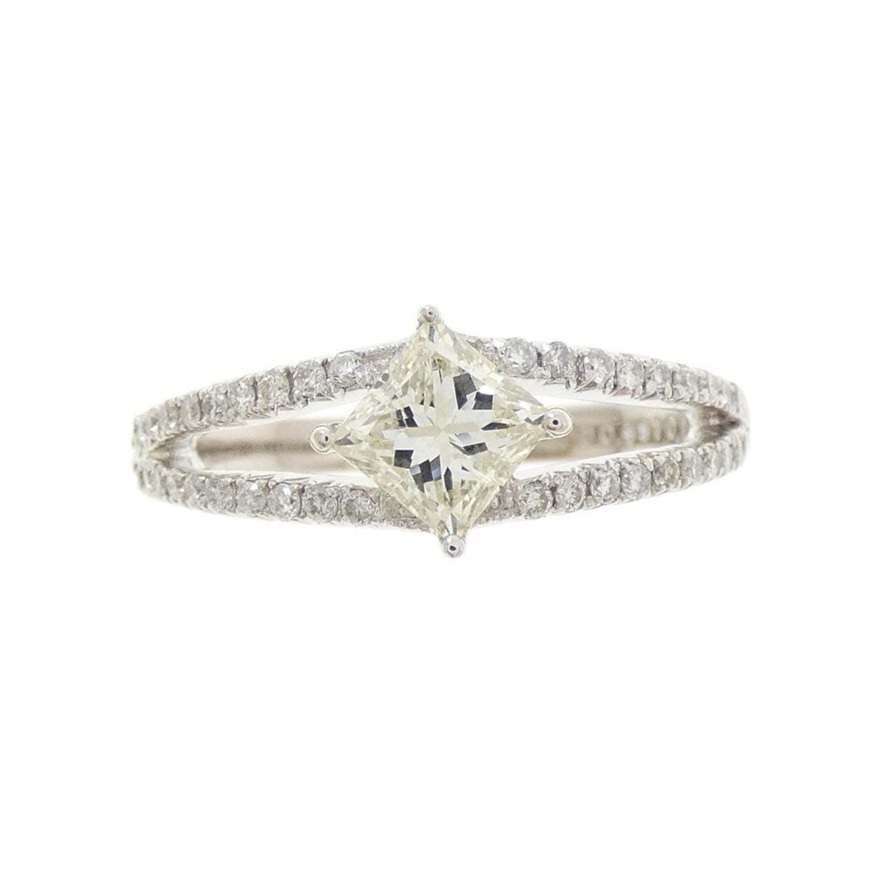 PT900 ダイヤモンド リング 0.591CT