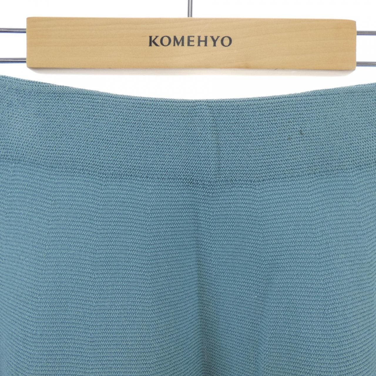 トゥービーシック TO BE CHIC W5S13-849-22 スカート