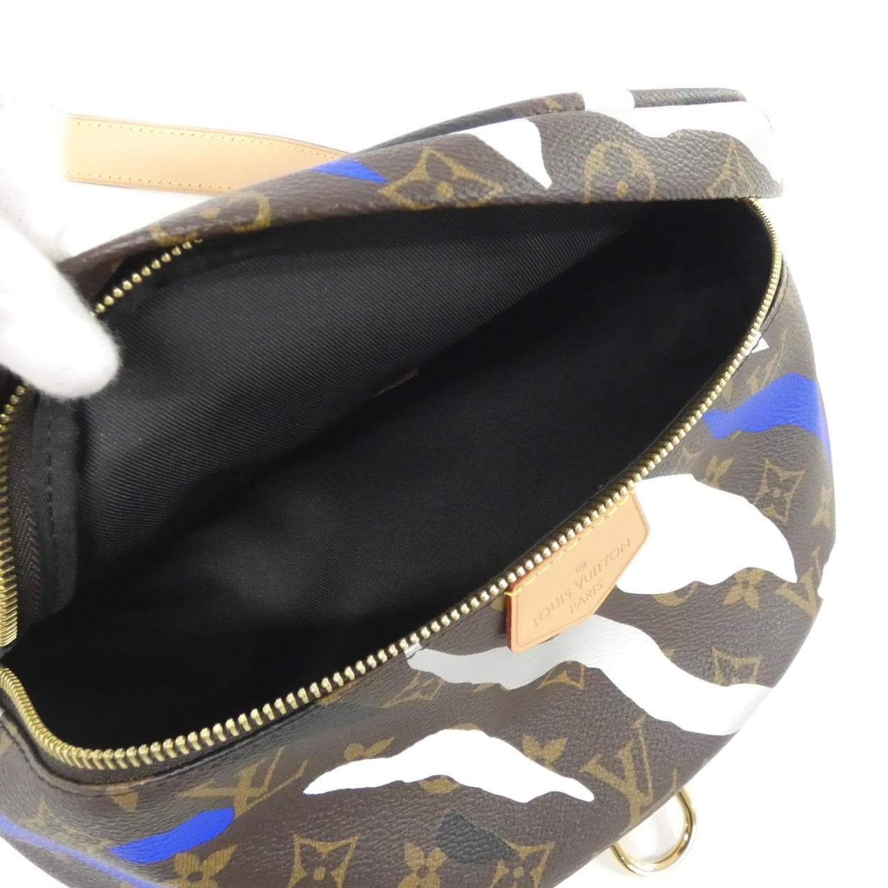 ルイヴィトン モノグラム(リーグオブレジェンド) バムバッグ M45106 ショルダーバッグ