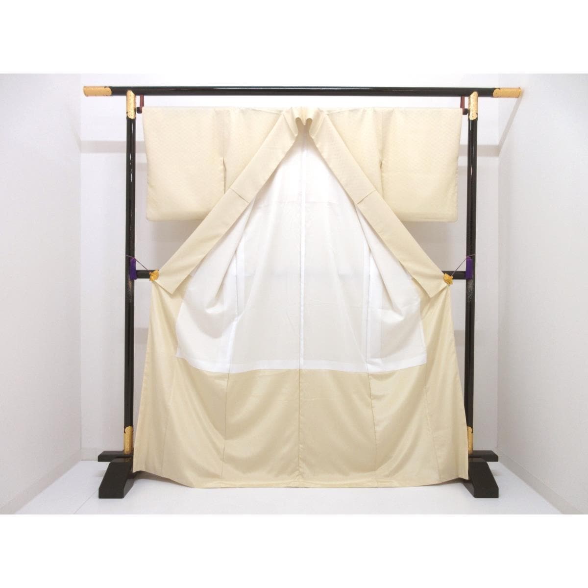 化繊　色無地　身幅Ｌ寸