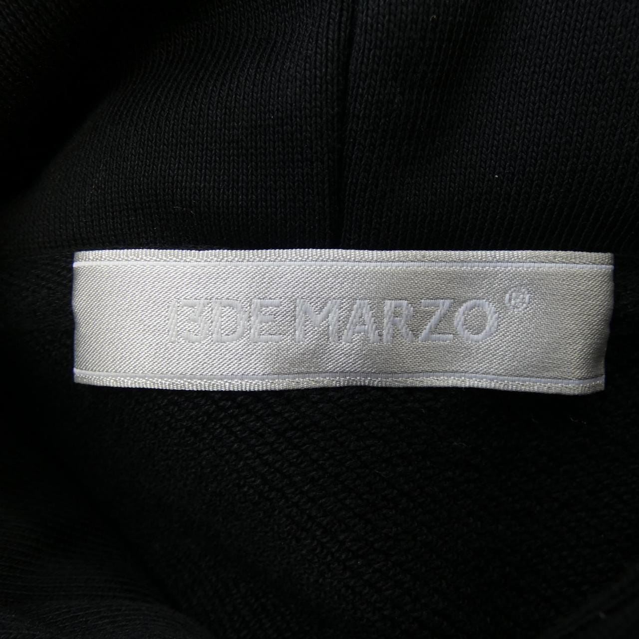 13DE MARZO パーカー