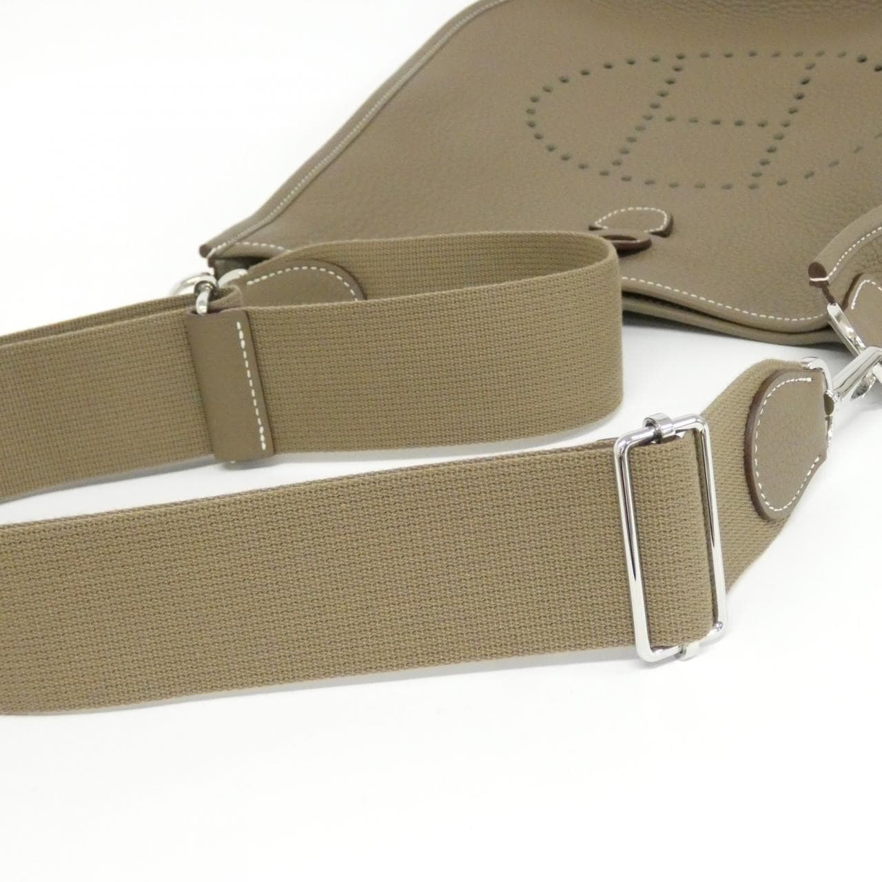 【未使用品】エルメス エヴリン3 PM 056277CK ショルダーバッグ