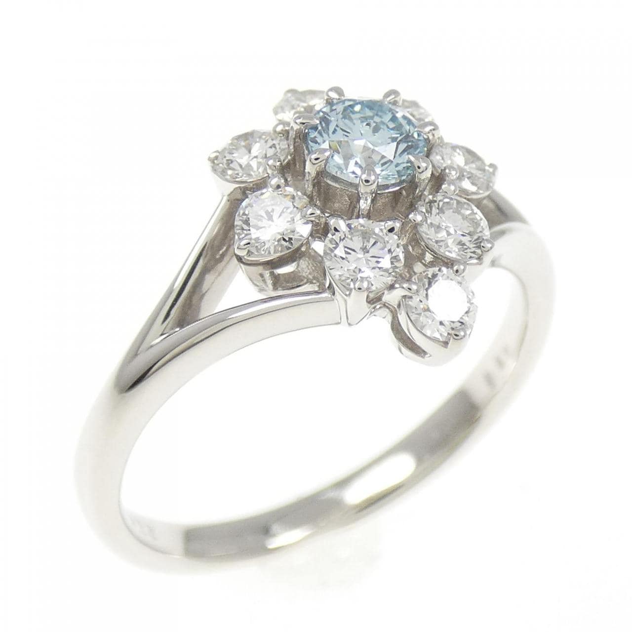 PT Flower Diamond Ring 0.22CT