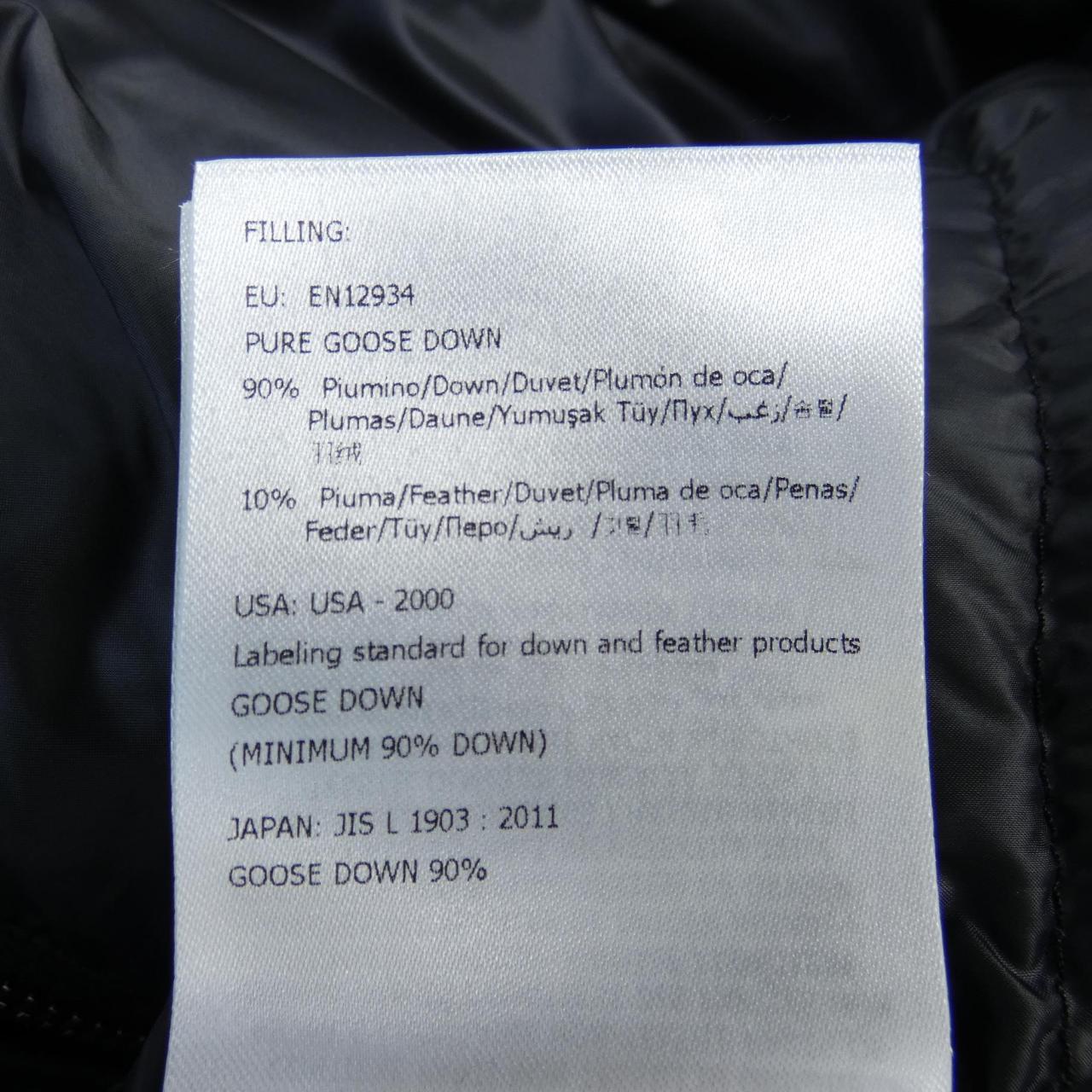 モンクレール MONCLER 20939B51100 ダウンジャケット