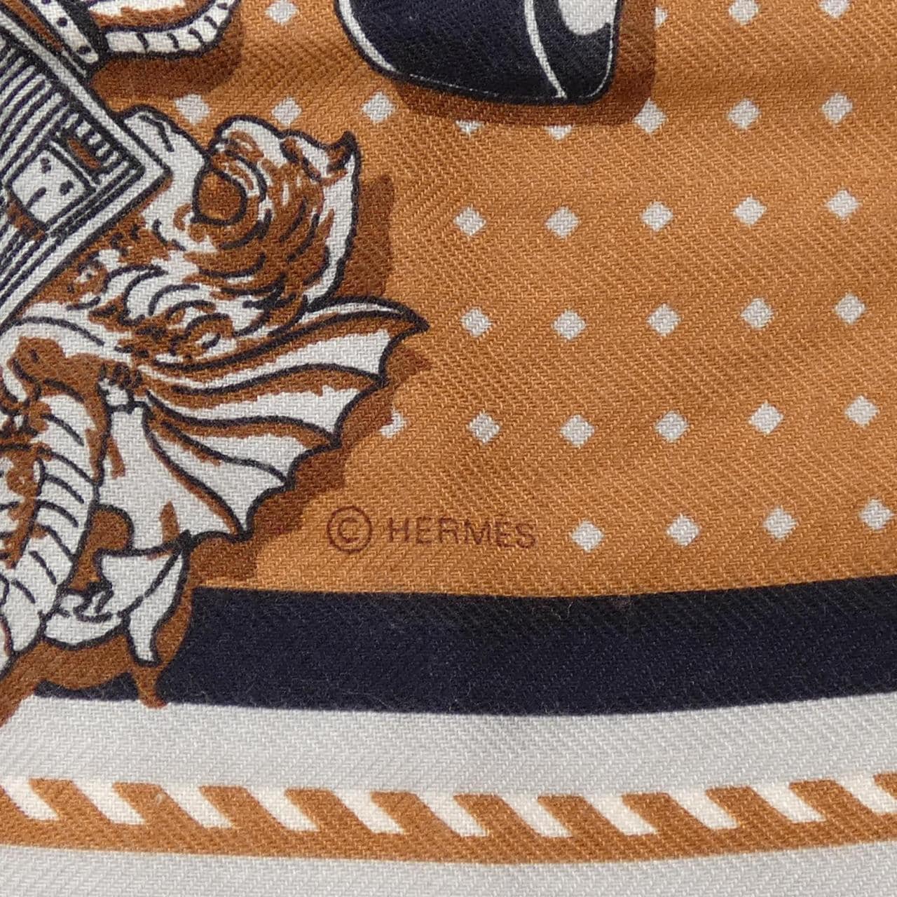 HERMES愛馬仕披肩