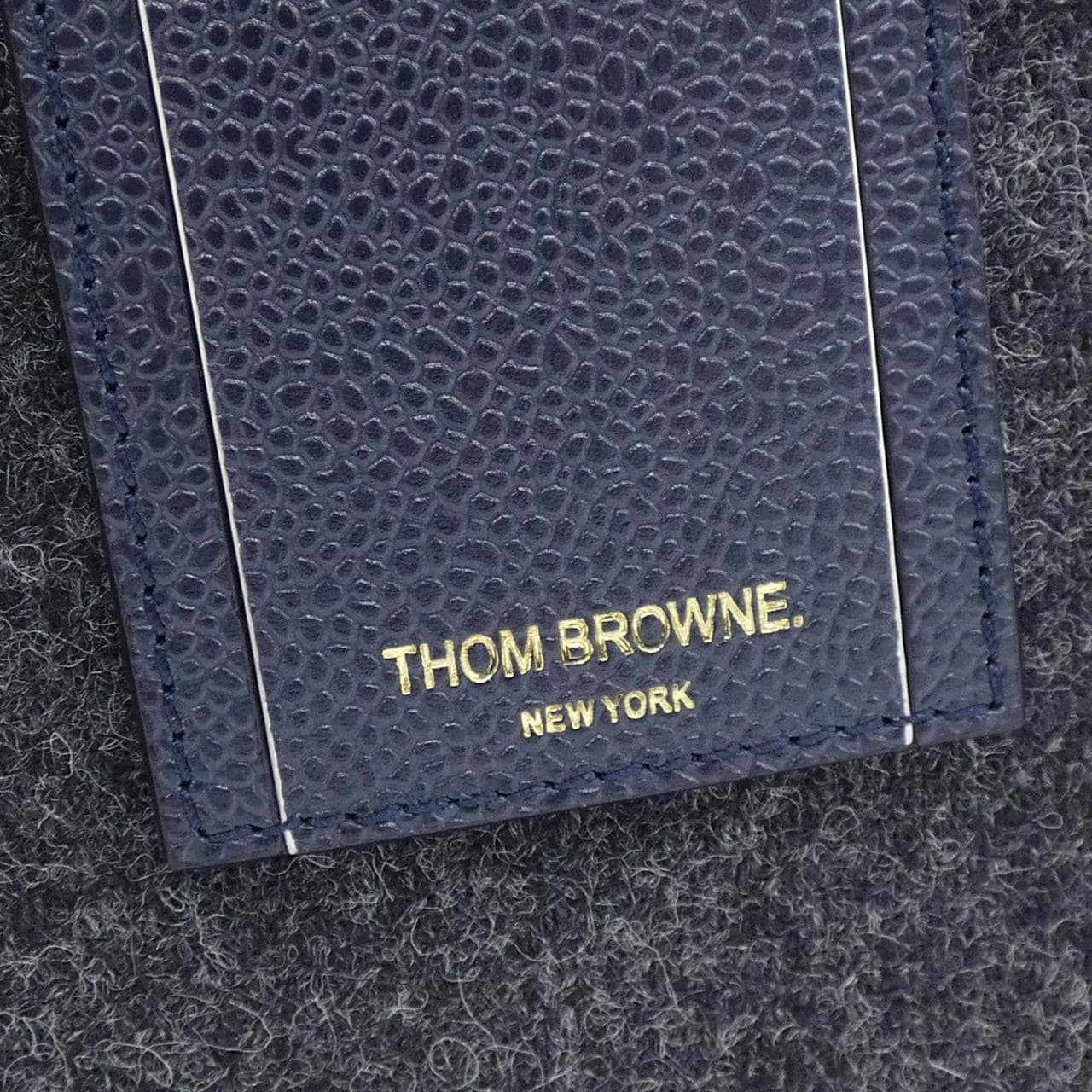 トムブラウン THOM BROWNE MAG423F BAG
