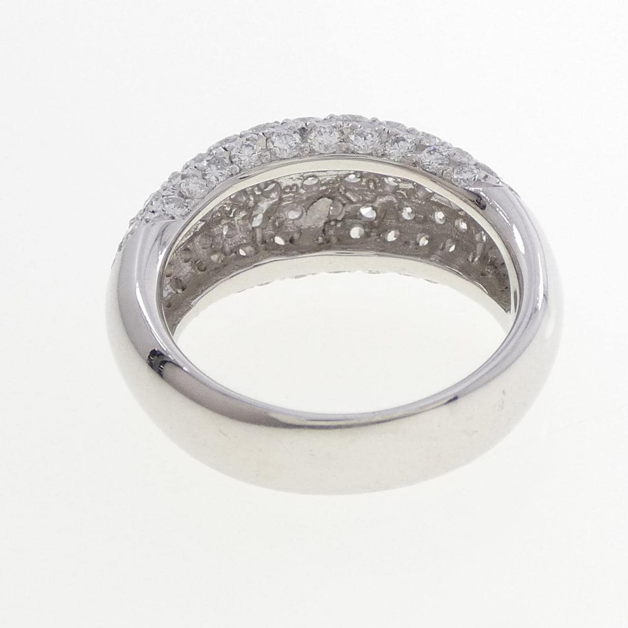 K18WG パヴェダイヤモンド リング 3.00CT