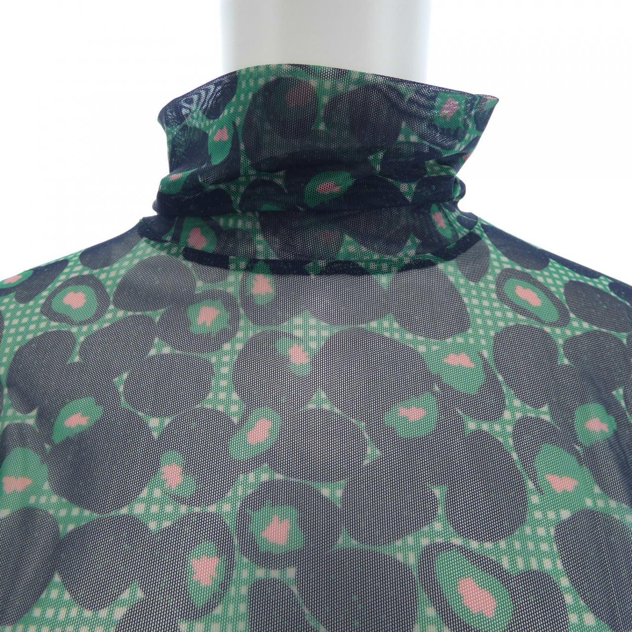 ヘンリックヴィブスコフ HENRIK VIBSKOV トップス