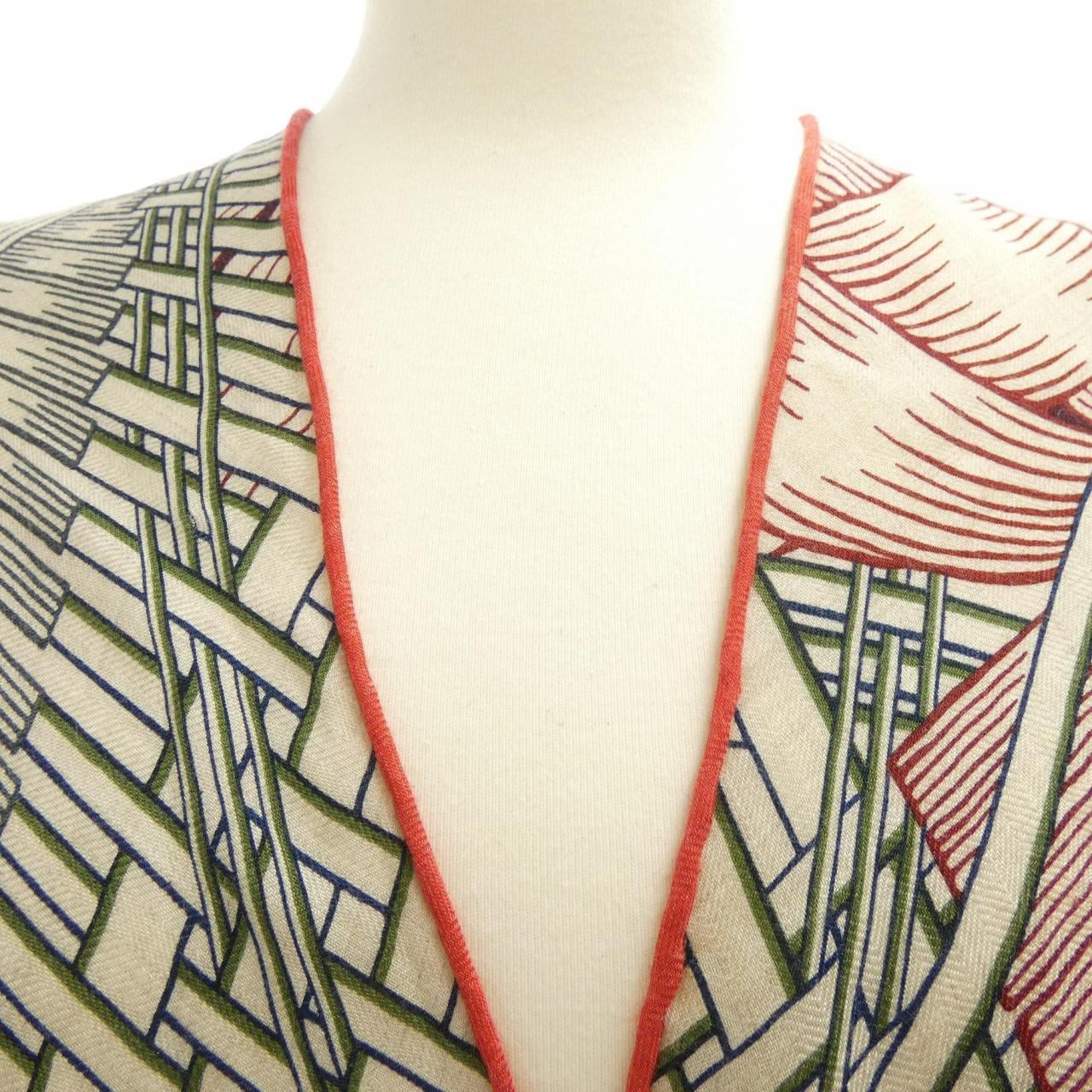 エルメス HERMES MASAN&MASAN H363684S トイライアングルジェアン ショール