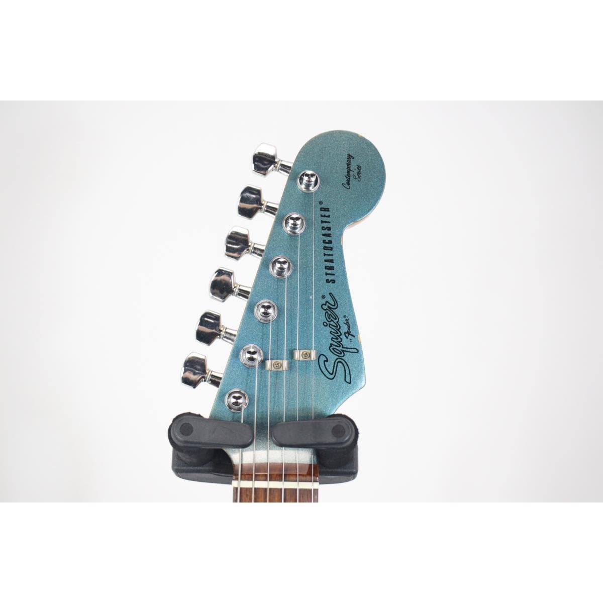 SQUIER ST551