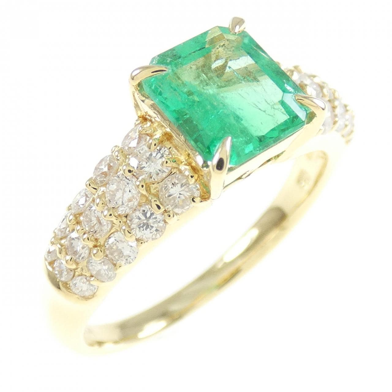 K18YG翡翠戒指1.36CT