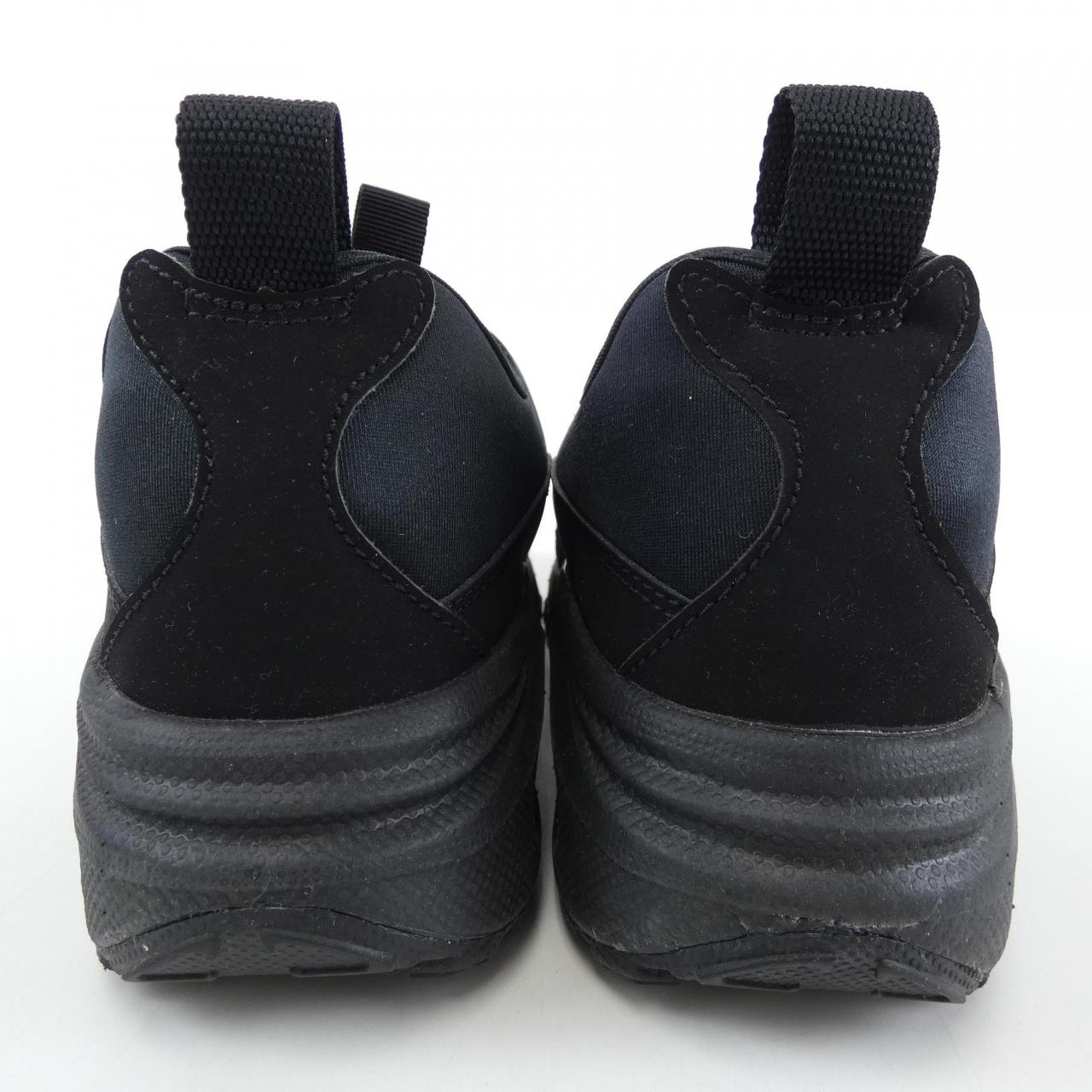 ナイキ NIKE スニーカー