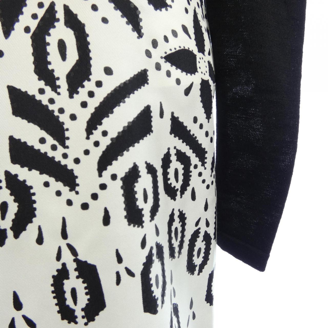 ルイヴィトン LOUIS VUITTON F8KD35OKO ワンピース