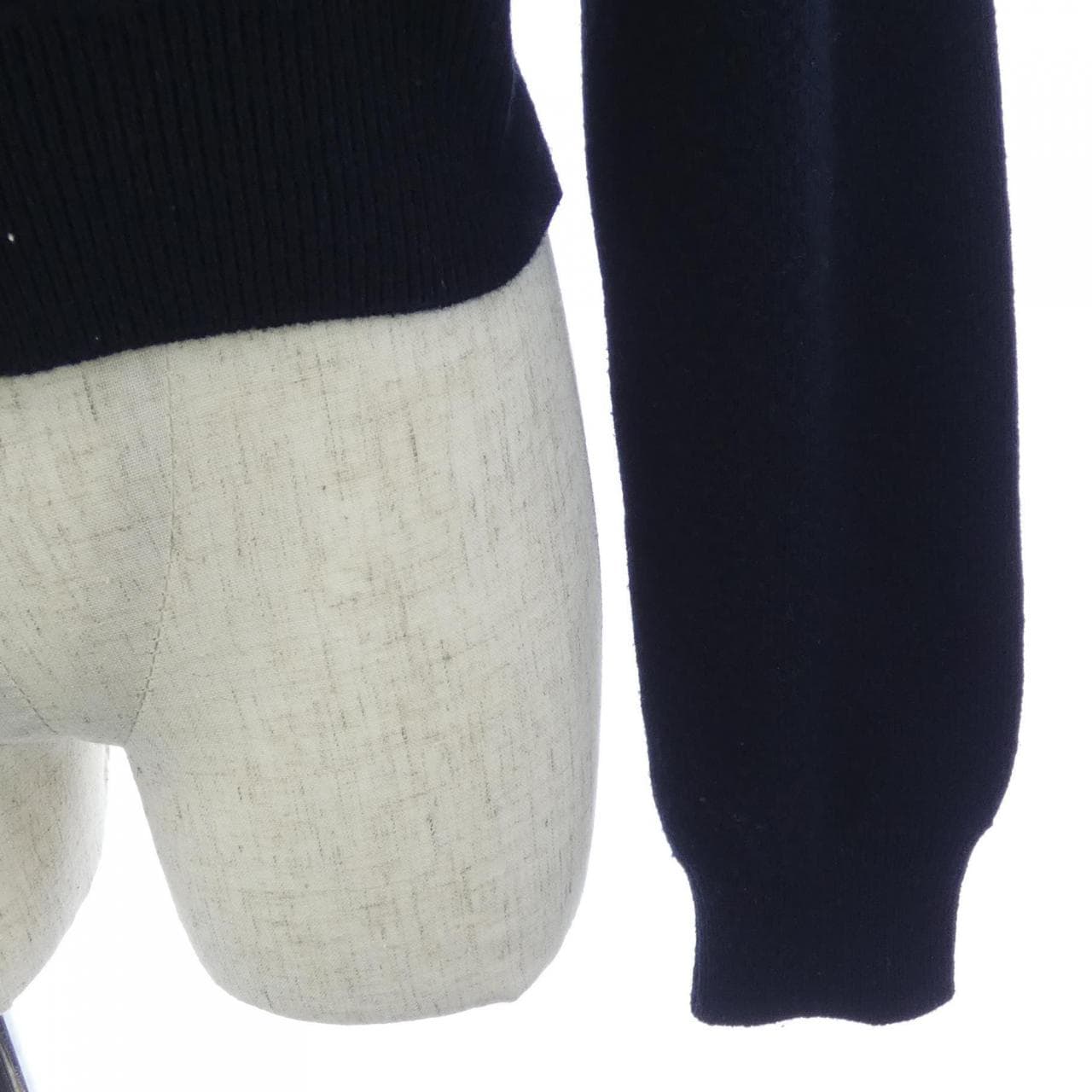 MIU MIU MIU MMF708 S231 12ZH 開襟衫