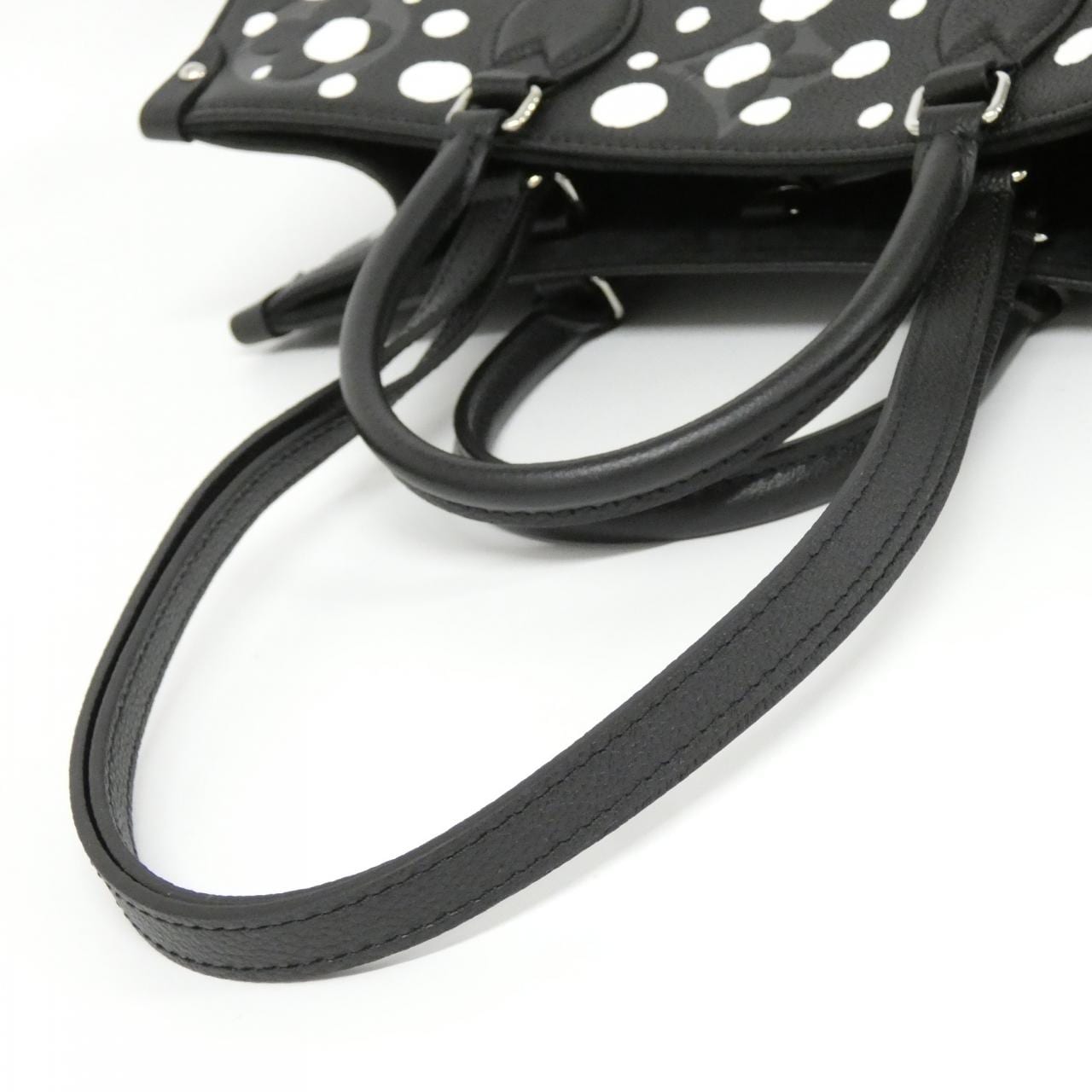 ルイヴィトン トリヨン(LV X YK) オンザゴー MM M46389 バッグ
