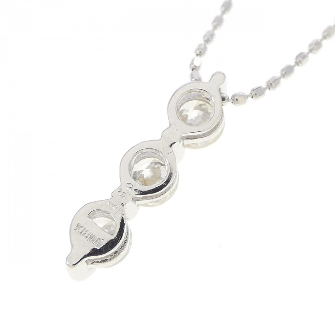 K18WG スリーストーン ダイヤモンド ネックレス 0.51CT