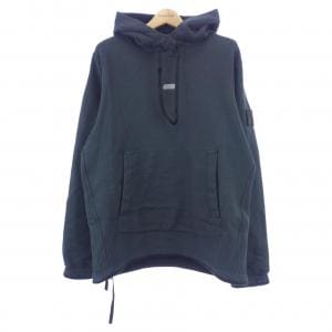 ストーンアイランド STONE ISLAND パーカー