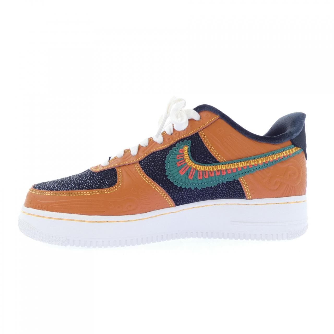 ナイキ NIKE DO2157-816 スニーカー