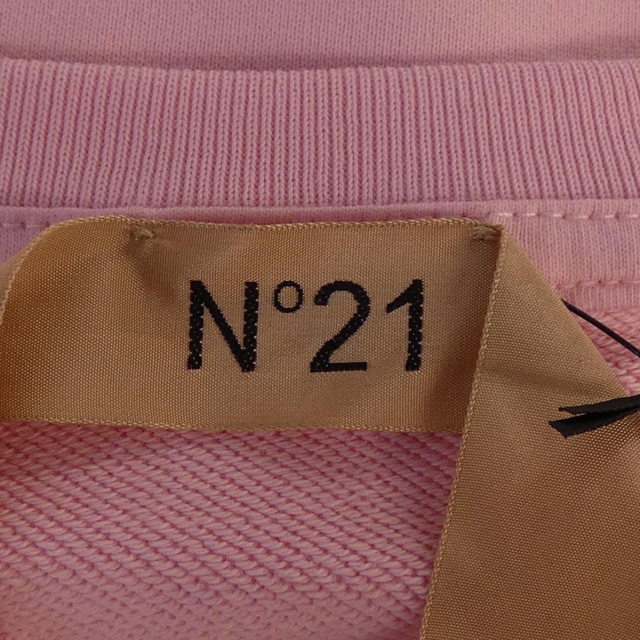 ヌメロヴェントゥーノ N°21 P24EN2M E0316329 スウェット