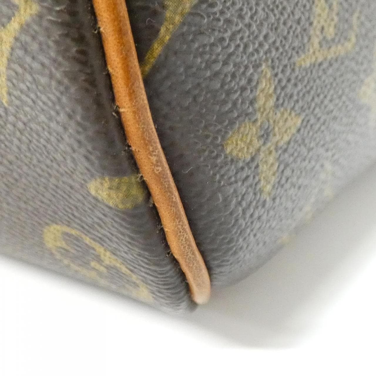 ルイヴィトン モノグラム ブロワ M51221 ショルダーバッグ