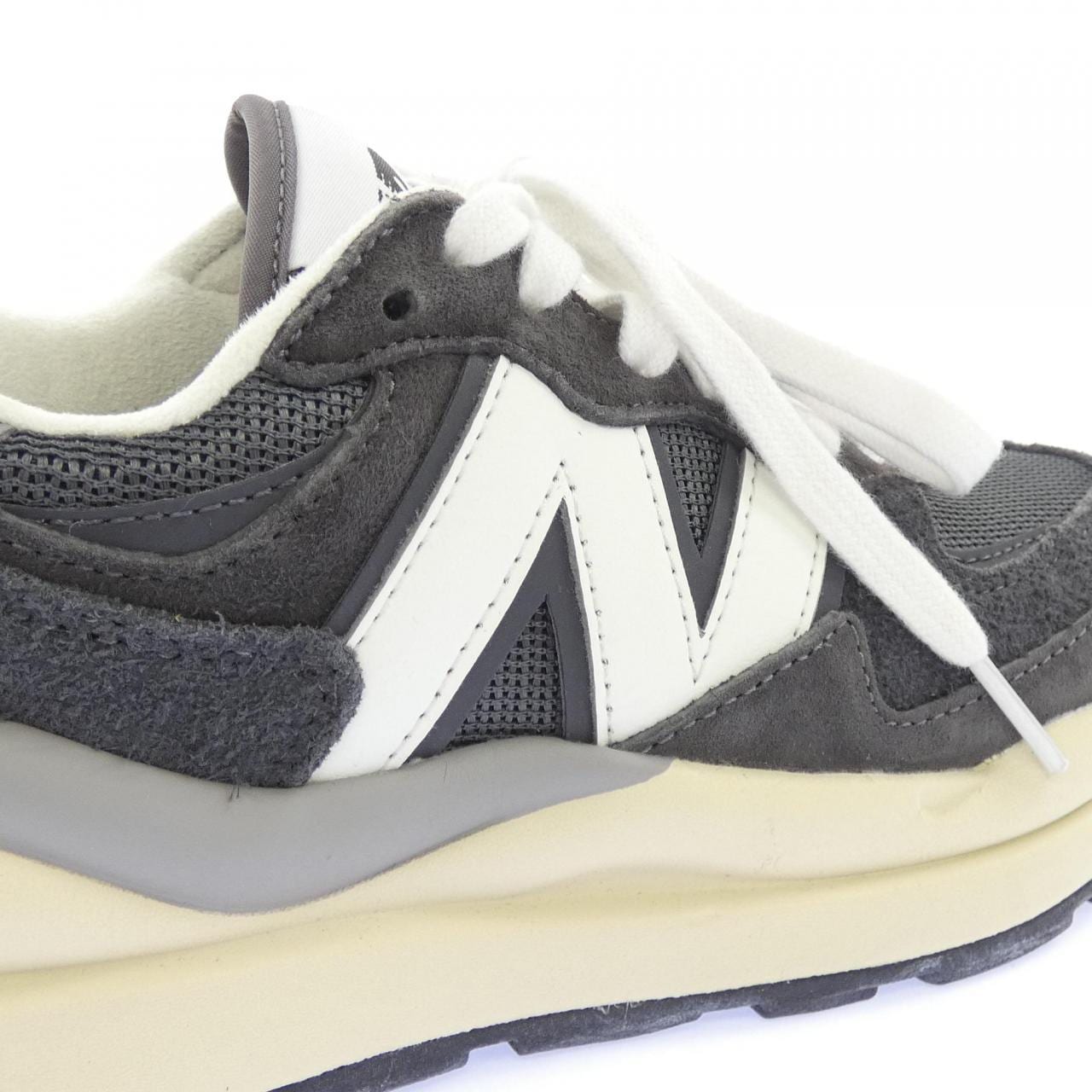 ニューバランス NEW BALANCE M5740VL1 スニーカー